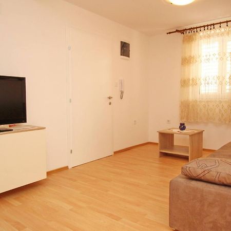 Apartments Vasilic-Cugalj-Smokvina Baska  Ngoại thất bức ảnh